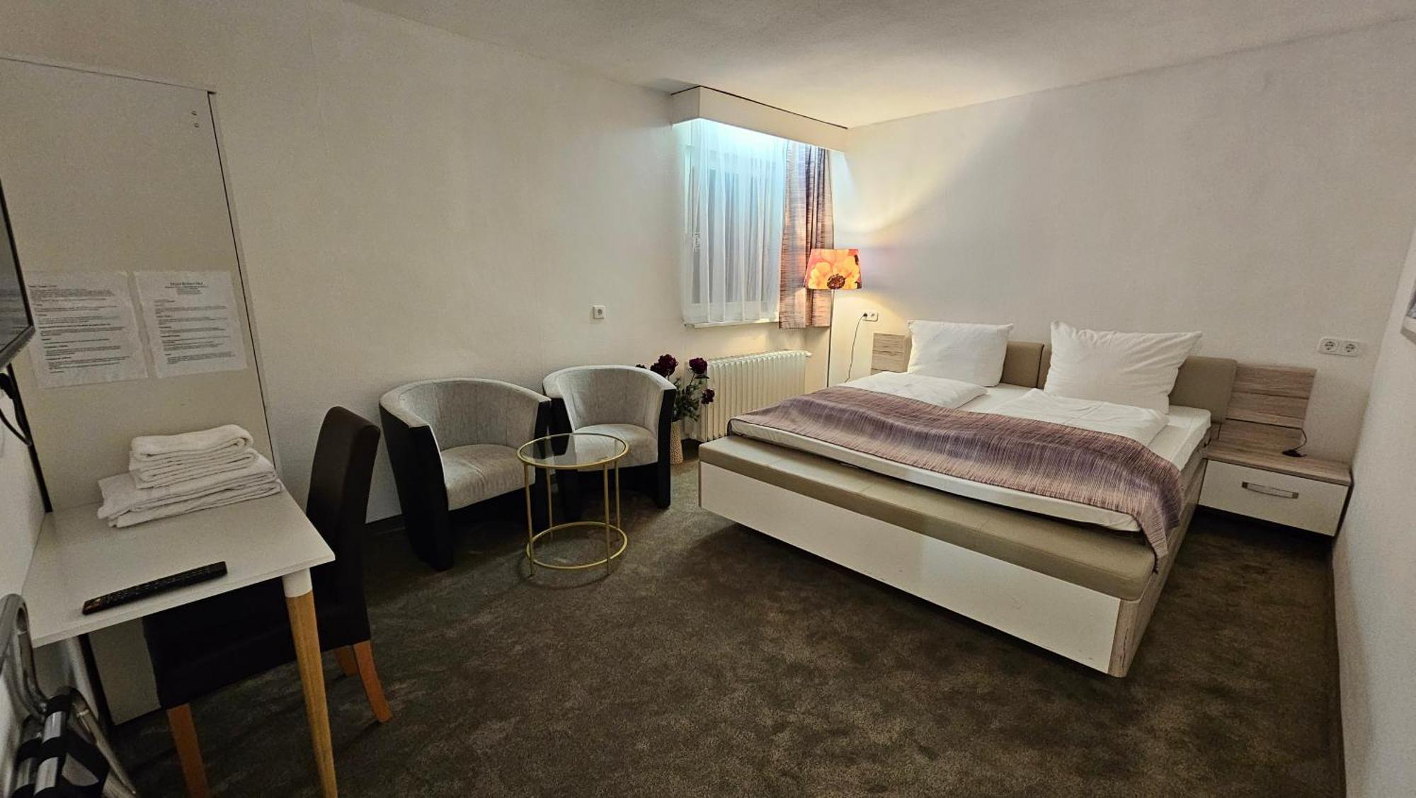 Hotel Koelner Hof مولهايم ان الرور دير المظهر الخارجي الصورة