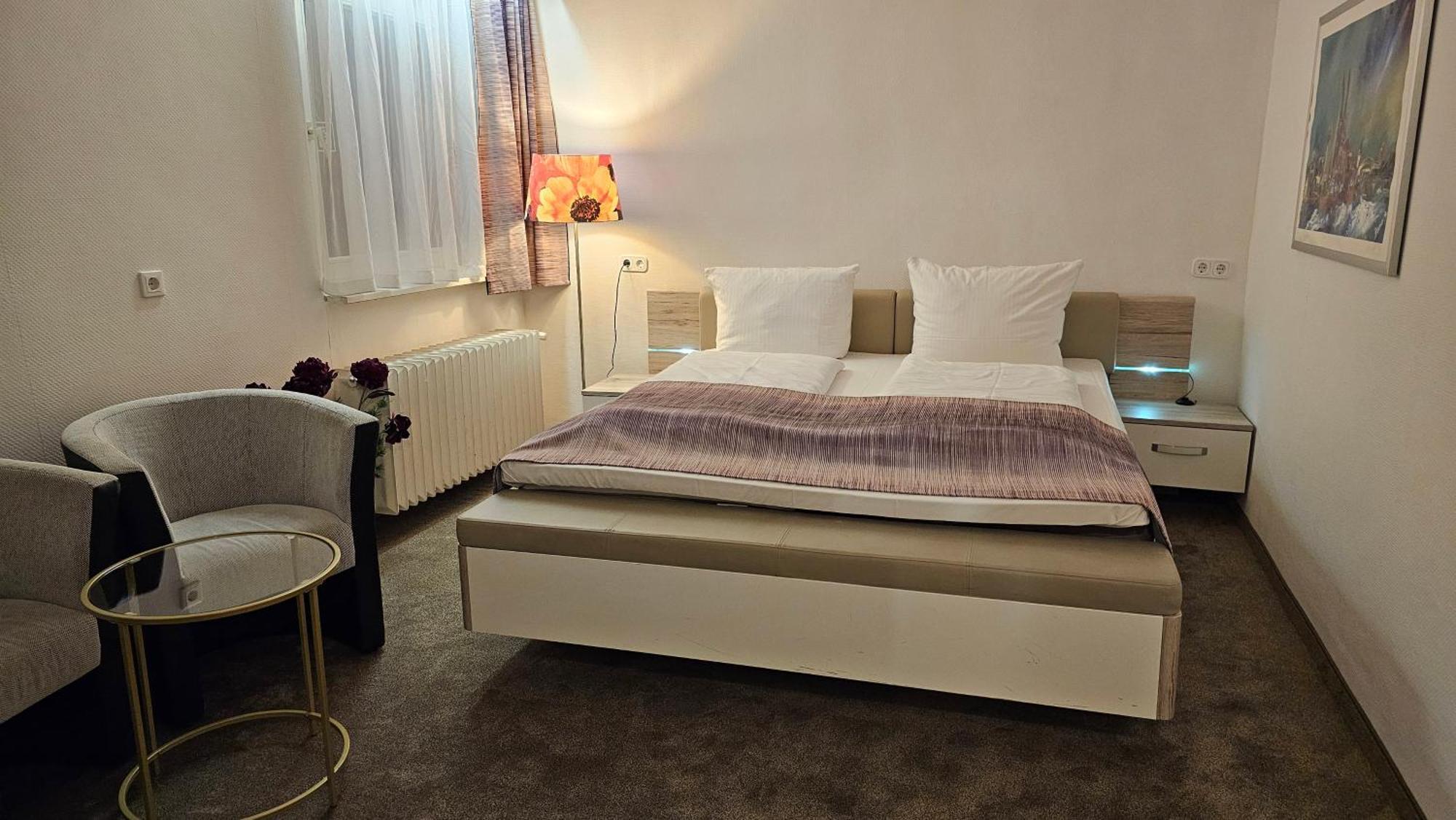 Hotel Koelner Hof مولهايم ان الرور دير المظهر الخارجي الصورة