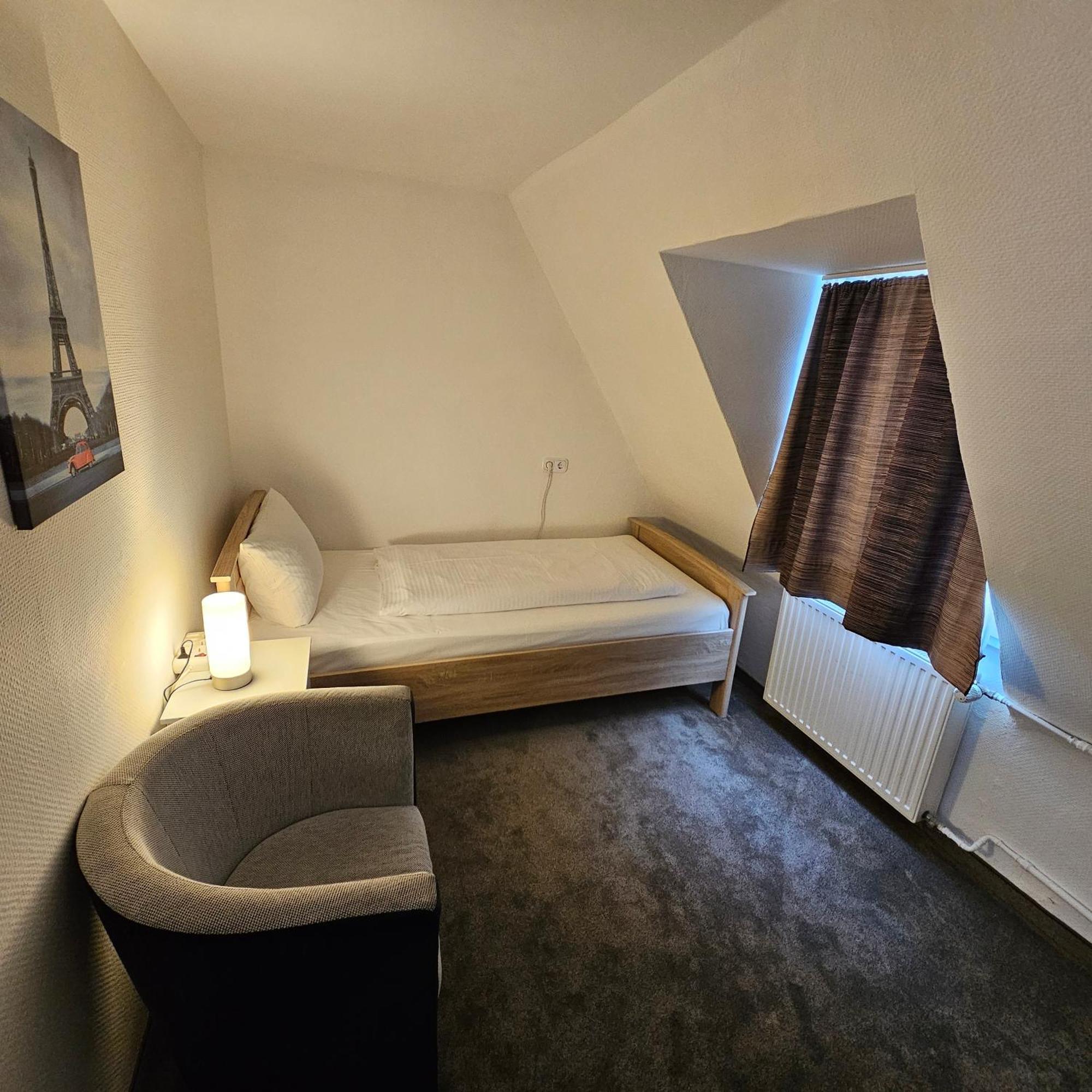 Hotel Koelner Hof مولهايم ان الرور دير المظهر الخارجي الصورة