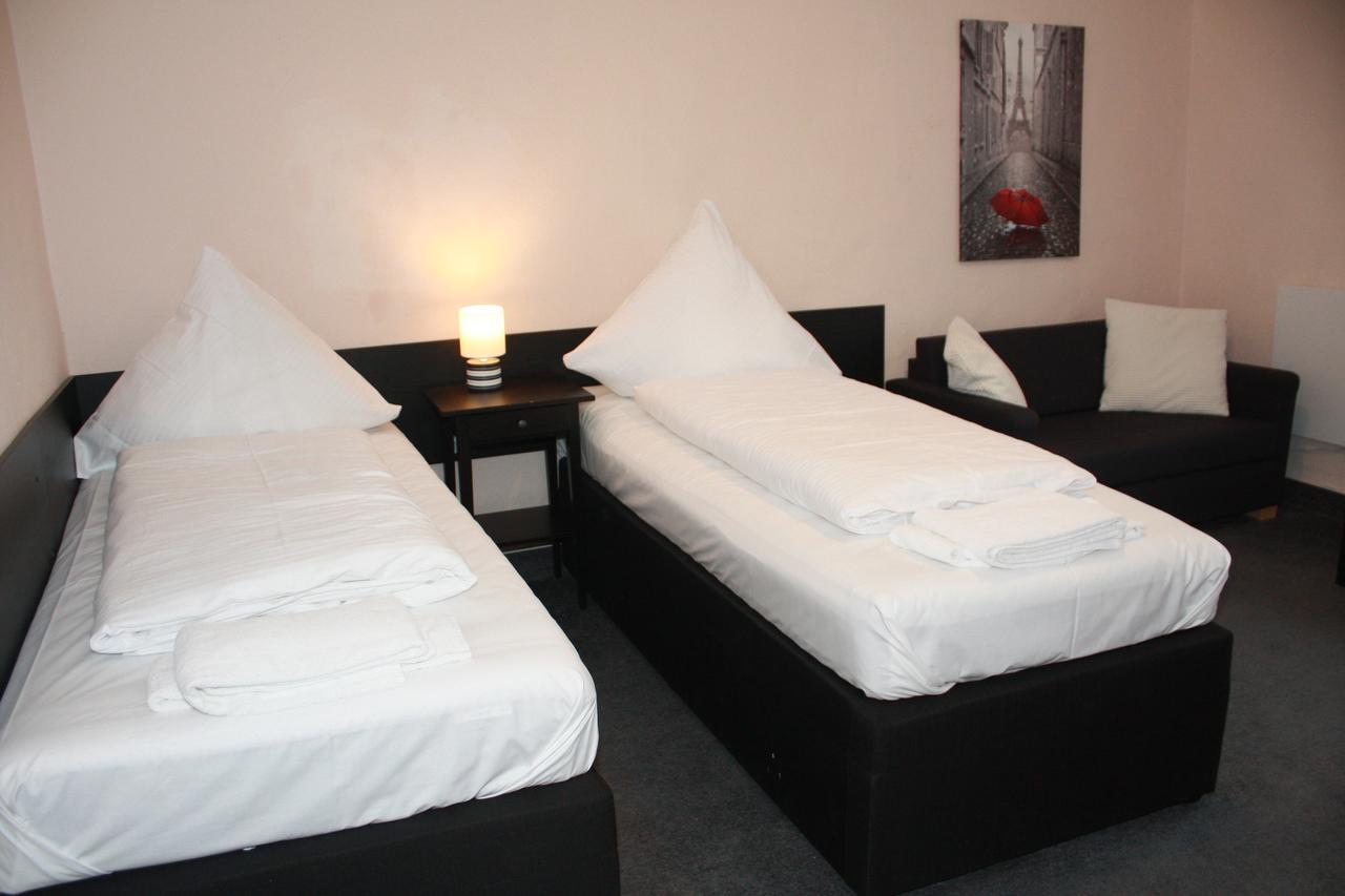 Hotel Koelner Hof مولهايم ان الرور دير المظهر الخارجي الصورة